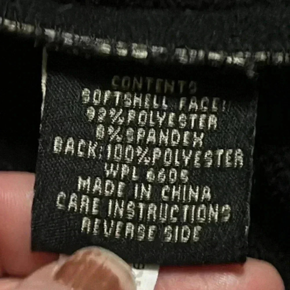 Dunbrooke premium RealTree Xtra branded soft shell camo full zip coat Size Large - Picture 9 of 10